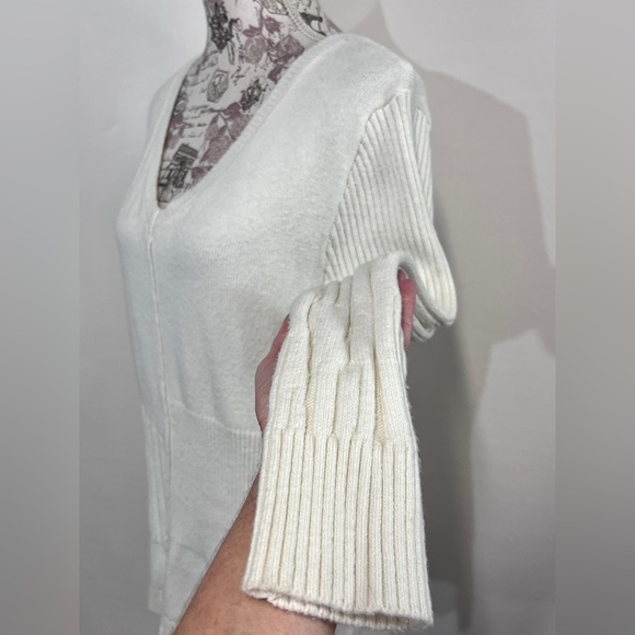 SUNDANCE Ivory ribbed V neck‎ sweater size S - Picture 4 of 12